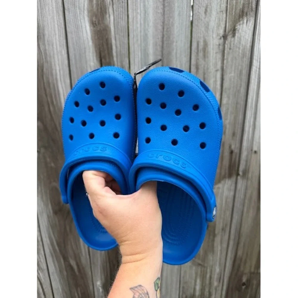 Gorpcore Comfort Crocs Classic Clogs Size M6 W8 Bright Cobalt Blue Slip On